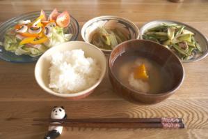20120518-05 breakfast (800x532)