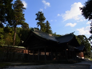 揖夜神社2