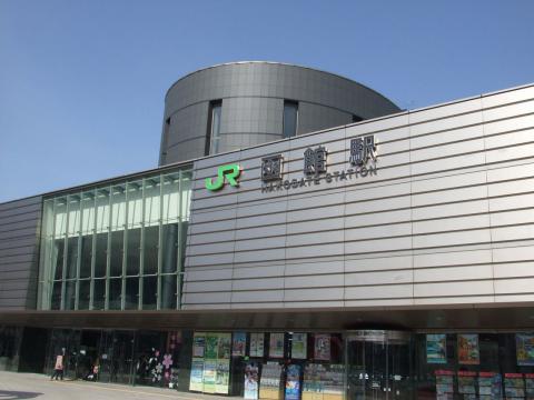 12051701.jpg