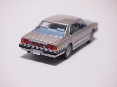 TLVN 430グロリア リア