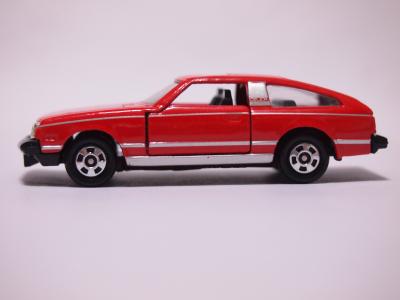 トミカ セリカLB2000GT サイド比較