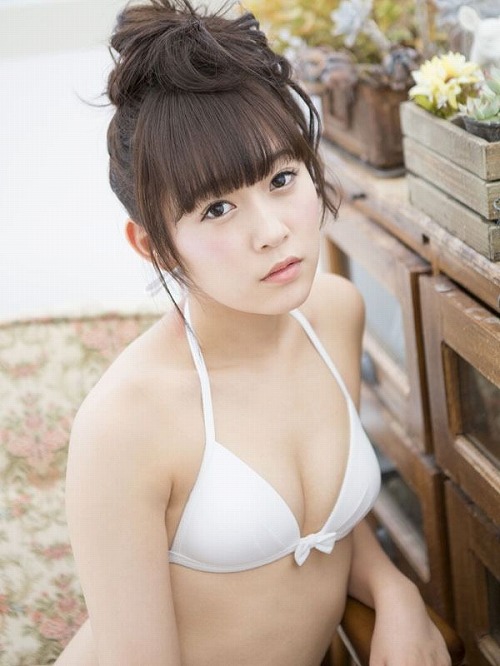 多田愛佳水着おっぱい画像2b10.jpg