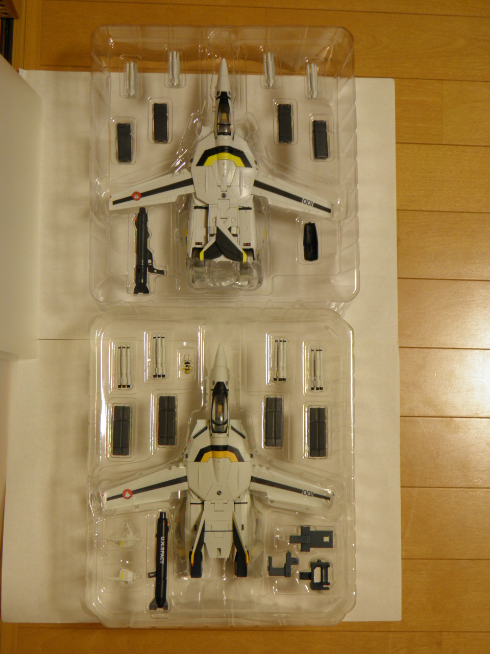 MITAKENの部屋 YAMATO １/６０ VF-1S マクロス３０ｔｈ記念SPパーツ