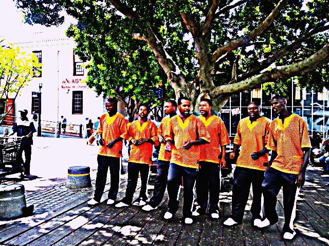 StreetPerformer_01.jpg