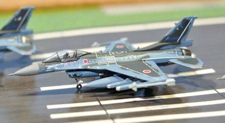 2-5F2A_R.jpg