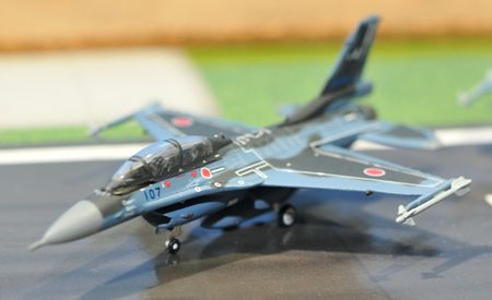 2-7F2B_R.jpg