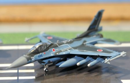 2-9F2A_R.jpg