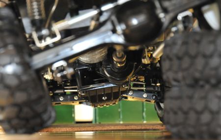 1-23フロントウィシュボーン_R