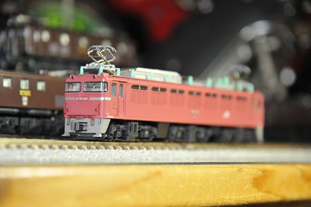 5-6EF81_R.jpg