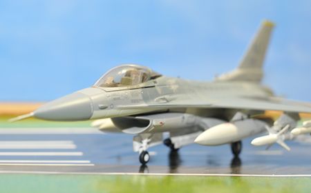 7-18F16_R.jpg