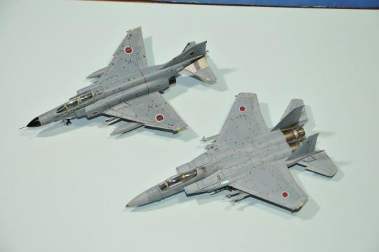 飛行機模型 技MIX 1/144塗装済みプラモデル 航空自衛隊 F-15J 第３０４