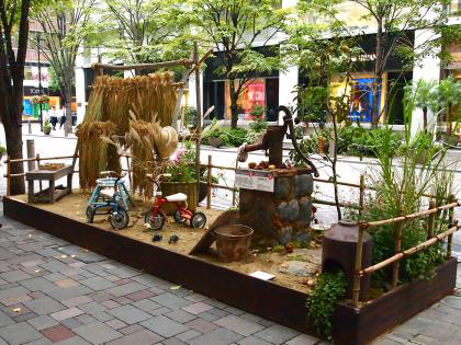 丸の内仲通りガーデニングショー2012