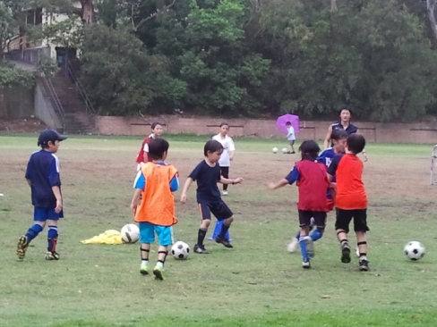 日本語サッカー教室 シドニー子育てママのヨット奮闘記