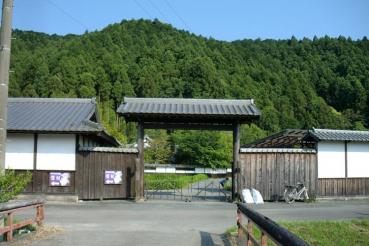 氷菓 ” 聖地 ” 加茂花菖蒲園 千反田家