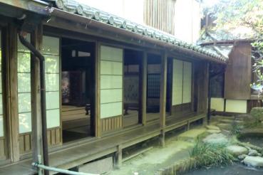 聖地巡礼 ” 氷菓 ” 加茂荘花菖蒲園 千反田家