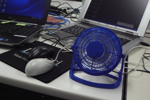 ミニ扇風機
