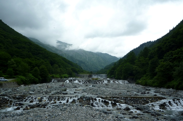 5_Hakuba_River_0815_2012.jpg