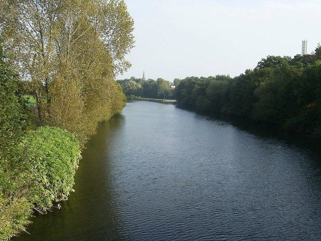River_Taff_-_geograph_org_uk_-_1530156.jpg