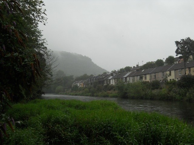 River_Taff_Pontypridd_Wales_1.jpg