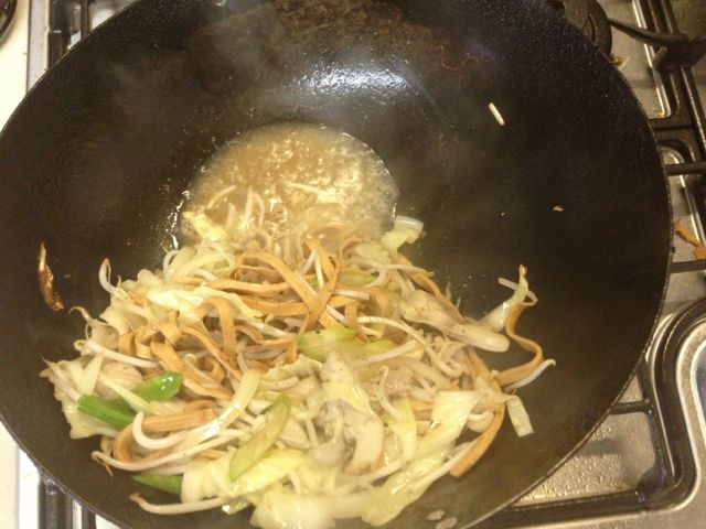 あんかけ焼きそば途中