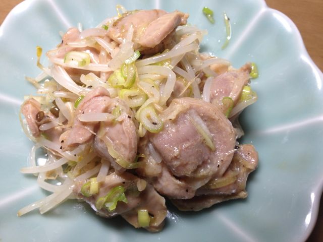砂肝ともやしの和え物