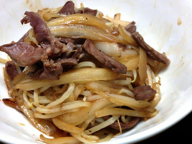 豚タンもやし炒め