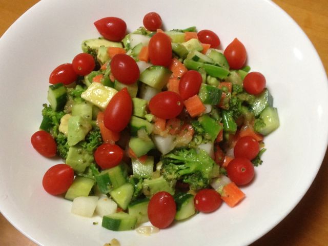 野菜キューブサラダ