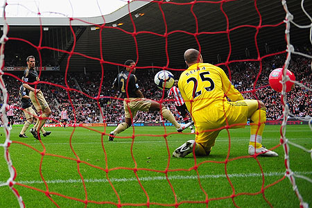 liverpool-beach-ball-incident