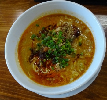 丼担々麺