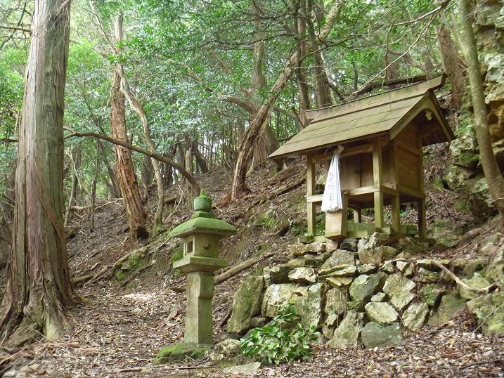 奥の院 (8)a
