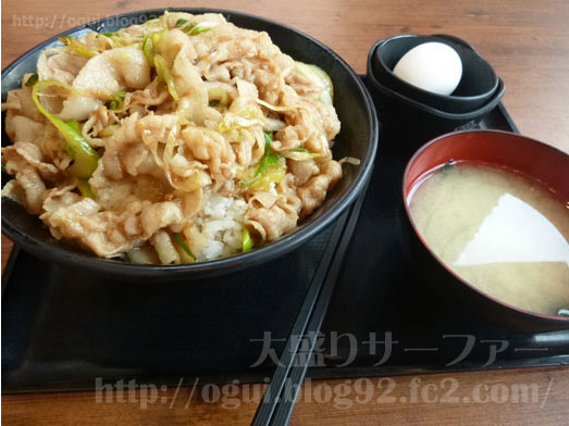 伝説のすた丼屋ミーナ津田沼店ですた丼飯増し029