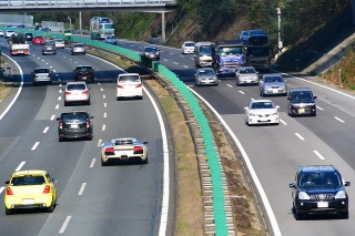 東名高速道路