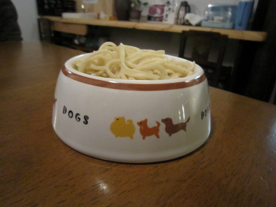 お蕎麦に悪戦苦闘です