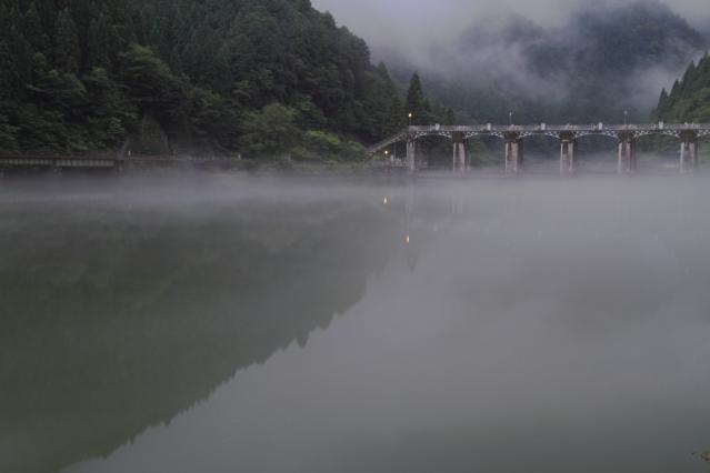 60D201208140703 巌立r