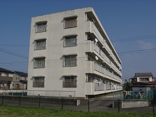 高洲マンション