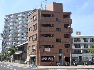 すえひろヒデンビル