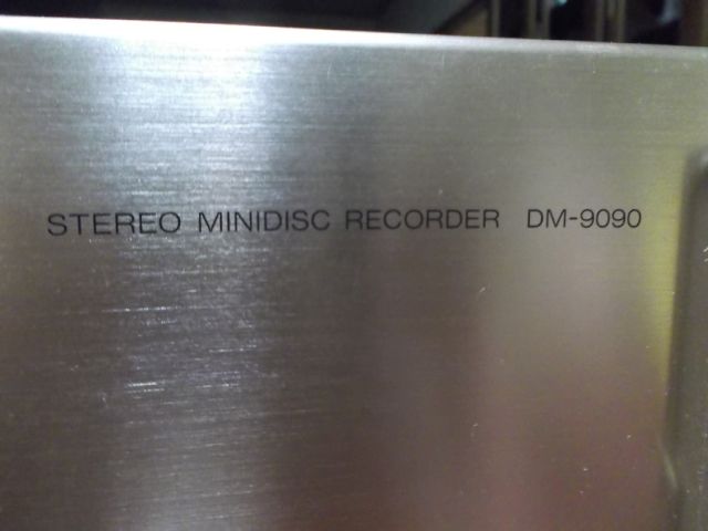 DM-9090 4_s