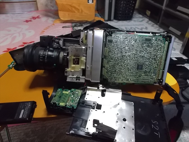 CCD-V8 AF Mk-II 分解 3
