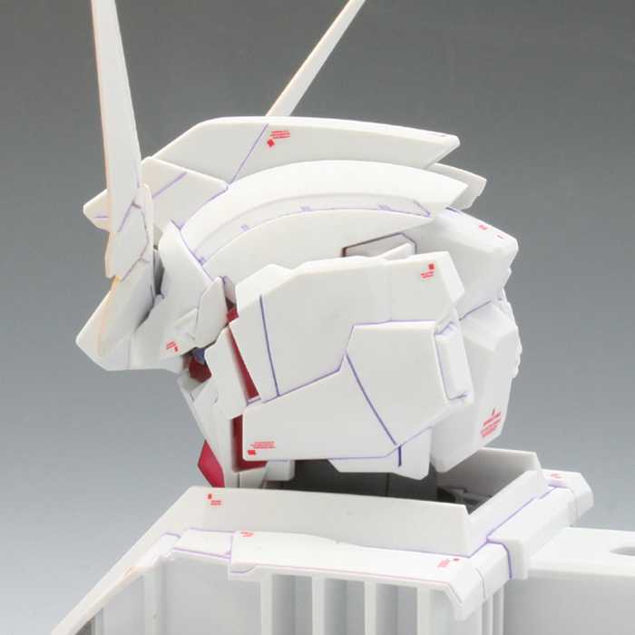 1/48 ユニコーンガンダム ヘッドディスプレイベース 簡単作例