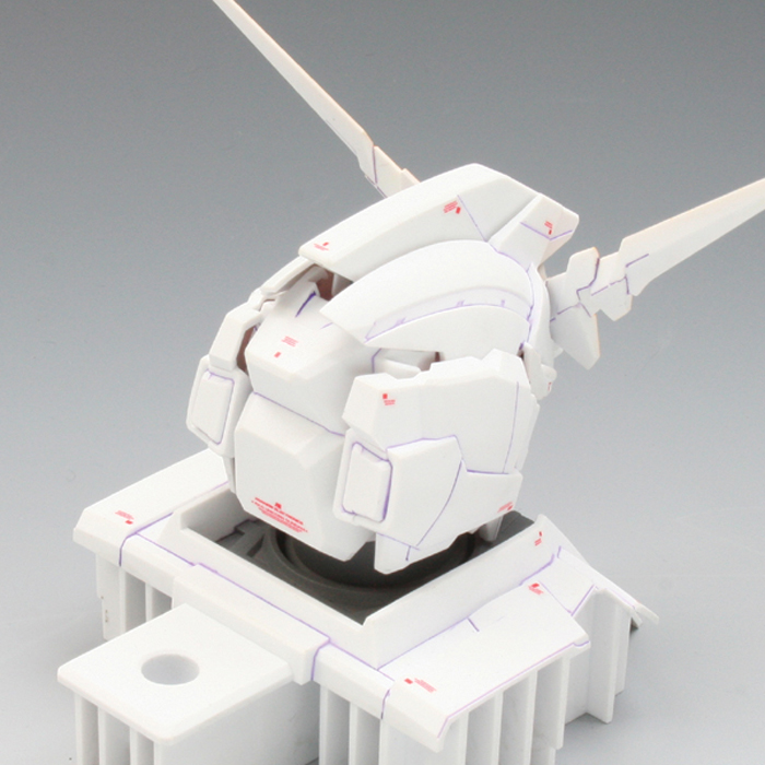 1/48 ユニコーンガンダム ヘッドディスプレイベース 簡単作例