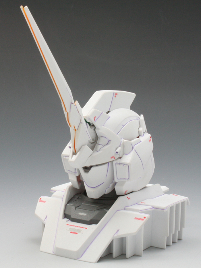 1/48 ユニコーンガンダム ヘッドディスプレイベース 簡単作例