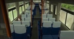 バス内