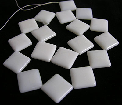 whitemenou.jpg