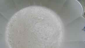 繊細な泡