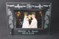結婚記念にガラスのフォトフレーム