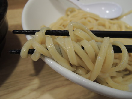 海老つけ麺の麺