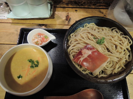 冷製ポタージュのつけ麺(900円)