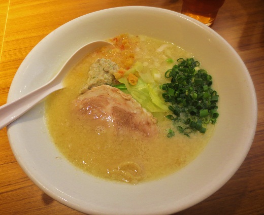 鶏豚ソバ(¥750)