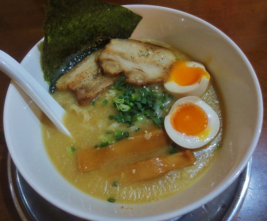 塩煮ぼしラーメン(¥750)