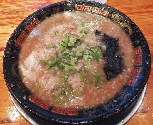 とんこつラーメン(¥700)